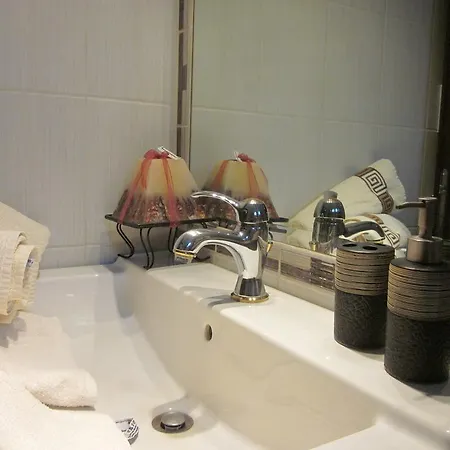 Irida Apartament Potos