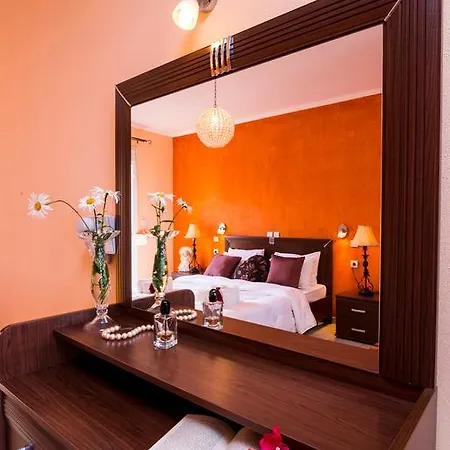Irida Apartament Potos